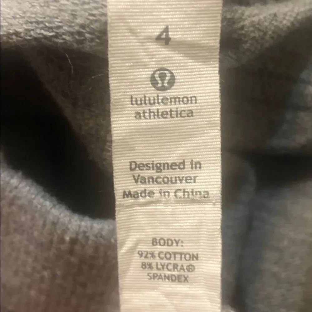 Lululemon Groove Pant Crop Size 4 (1921) - Picture 4 of 5